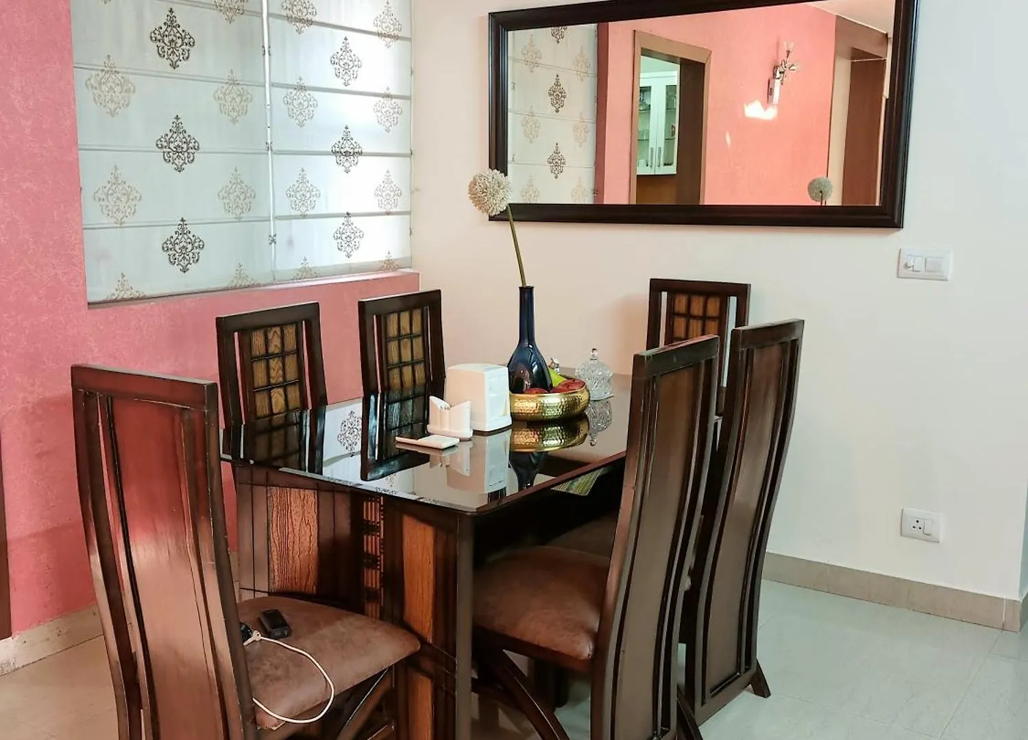 Homestay Gilmore Stays Gurgaon